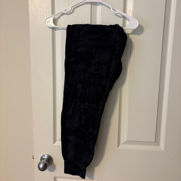 Align Jogger Leggings - Picture 1 of 1